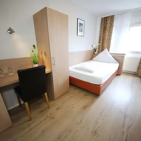Europa Hotel 3*